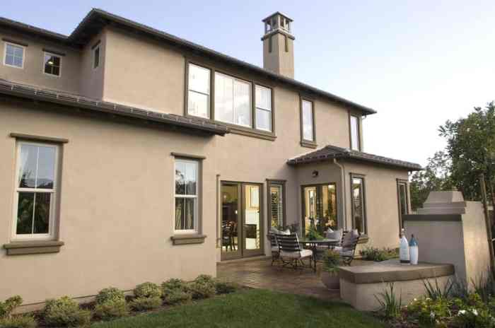 18 Different Types of Stucco Siding for Home Exteriors